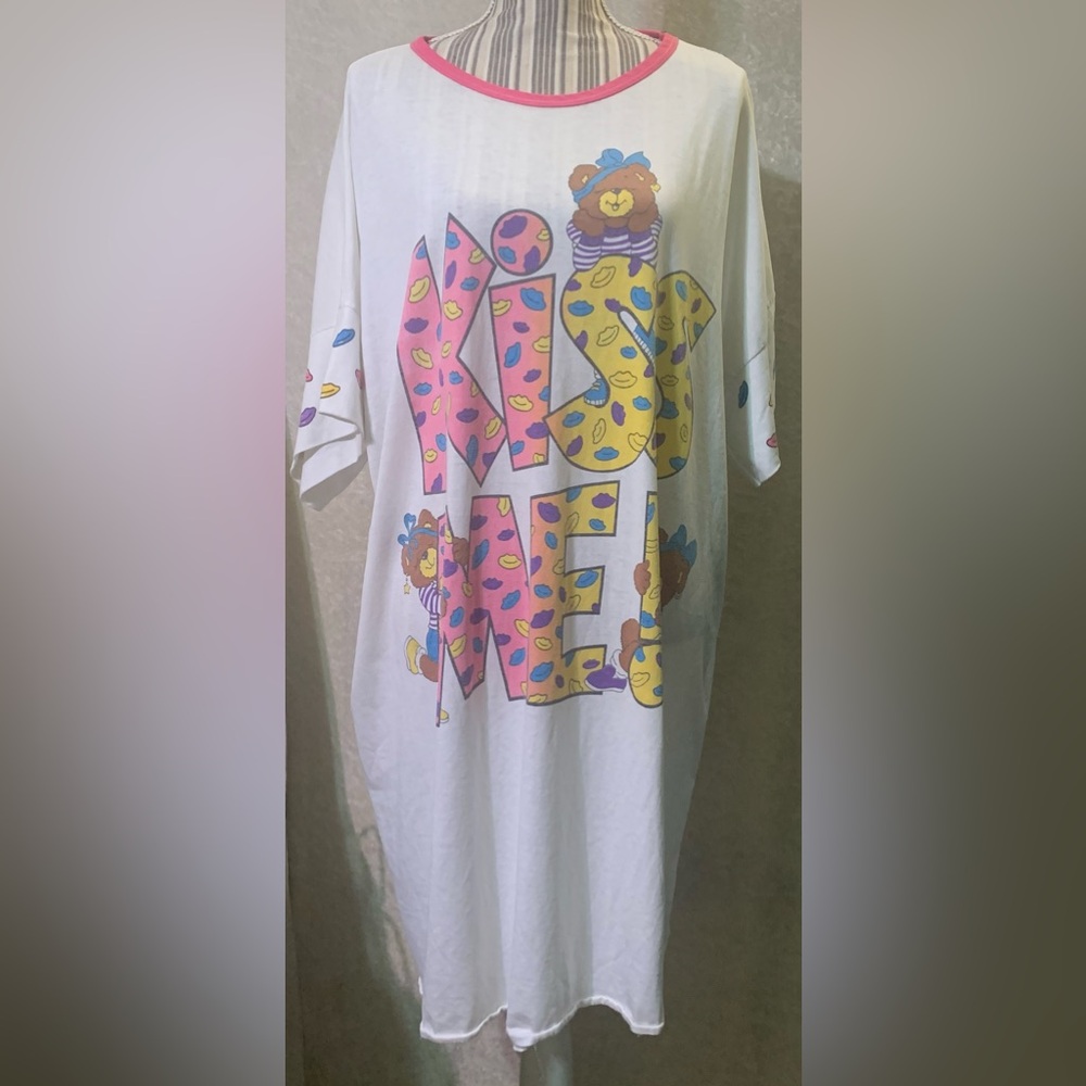 Vintage Night Star Teddy Bear “Kiss Me” Sleep Shirt 4X Grandmacore 1990